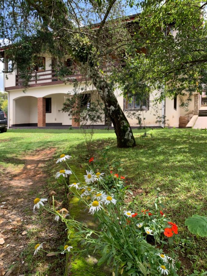 Casa Da Ines Exclusiva Para 01 Ou 02 Casais Ou Familia Monte Verde  Buitenkant foto
